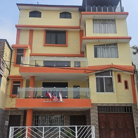 Hostal Turistico El Cajamarquez Lima Dış mekan fotoğraf