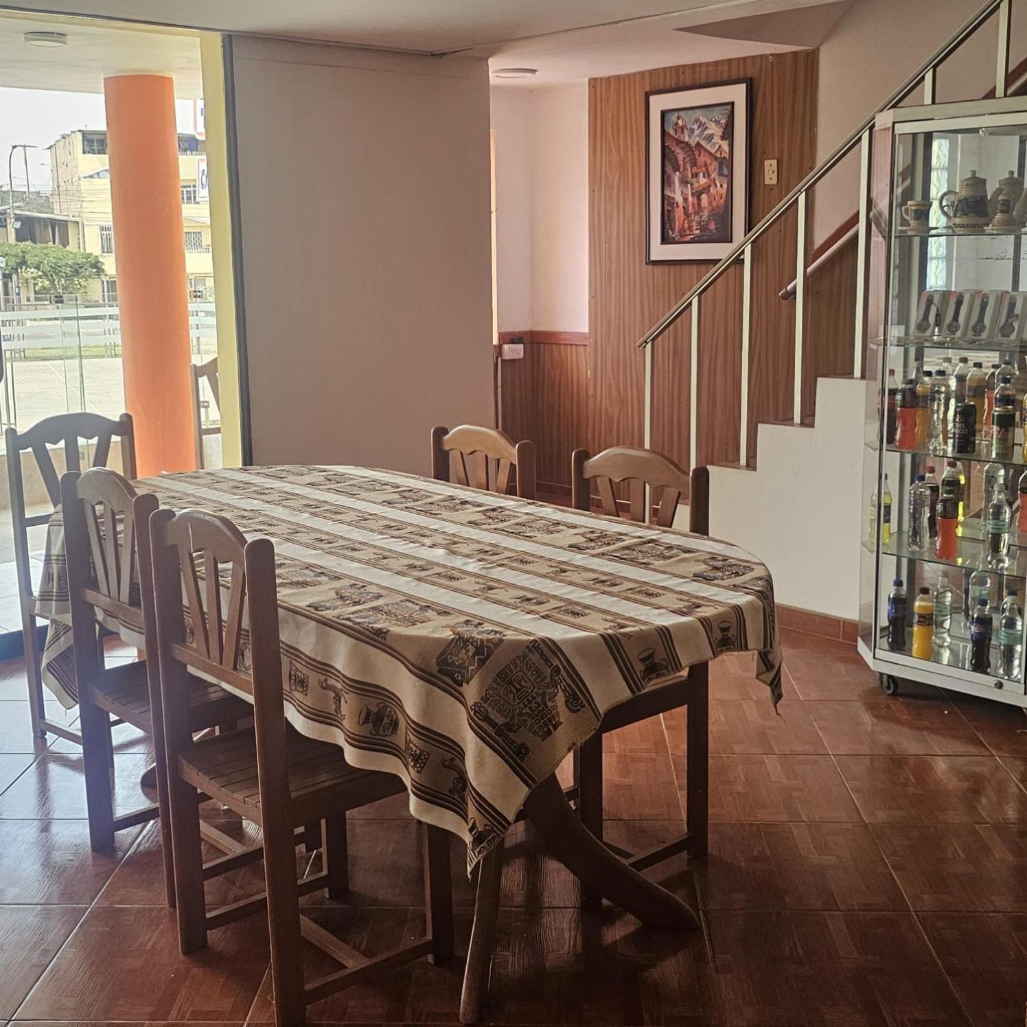 Hostal Turistico El Cajamarquez Lima Dış mekan fotoğraf